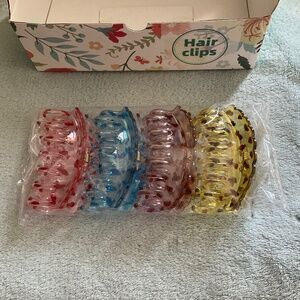 *FREE W/ PURCHASE* NIB Fiyace Hair Claw Clips pack of 4 medium size